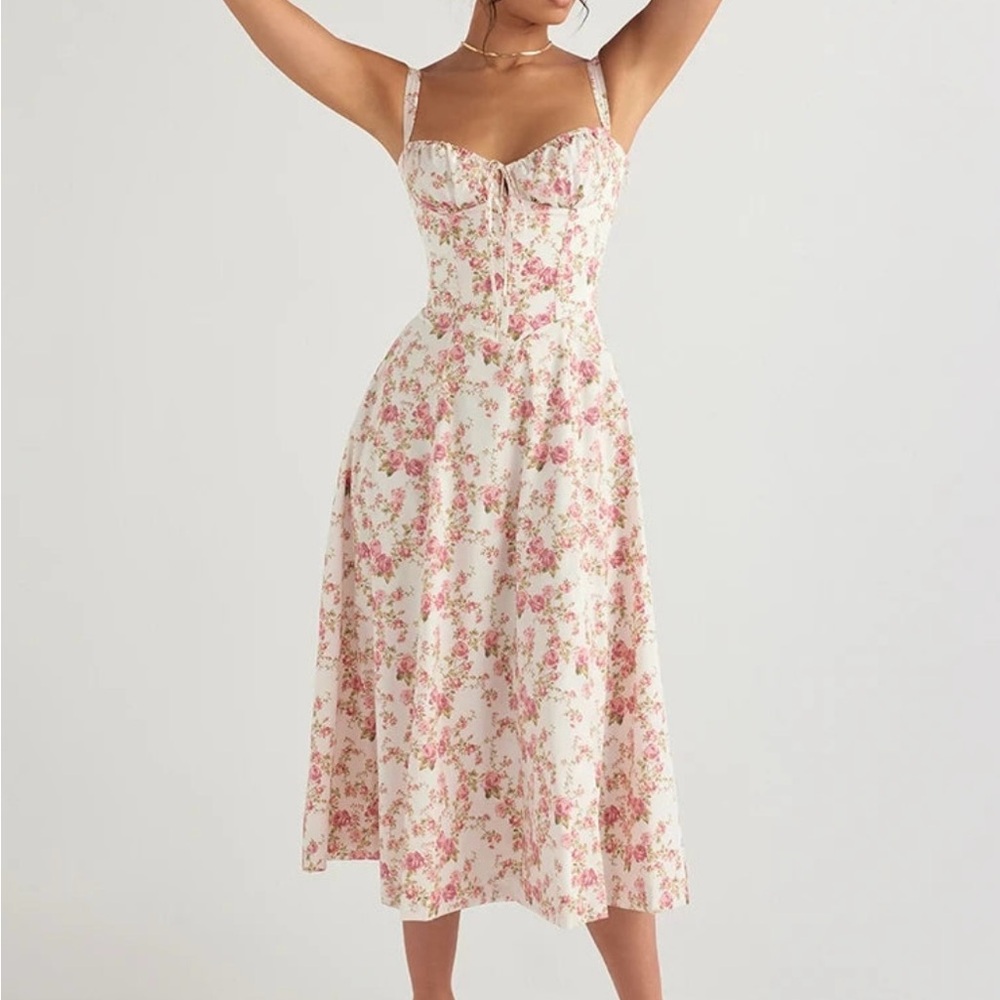 Anna & Lauren Lorelei Midi Dress in Pink Floral Print